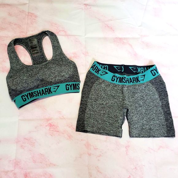 Gymshark Pants - Gymshark flex short and sport bra set